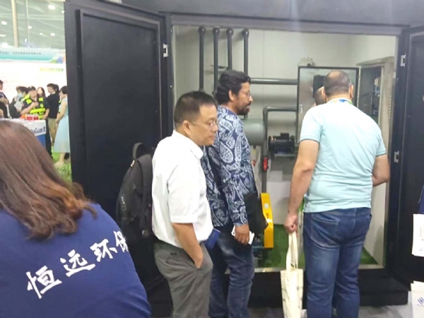 参加第8届环博会广州站